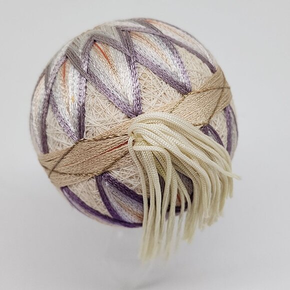 Handmade Japanese Temari Embroidered Ball Ornament Geometric Pattern Purple - Picture 5 of 6